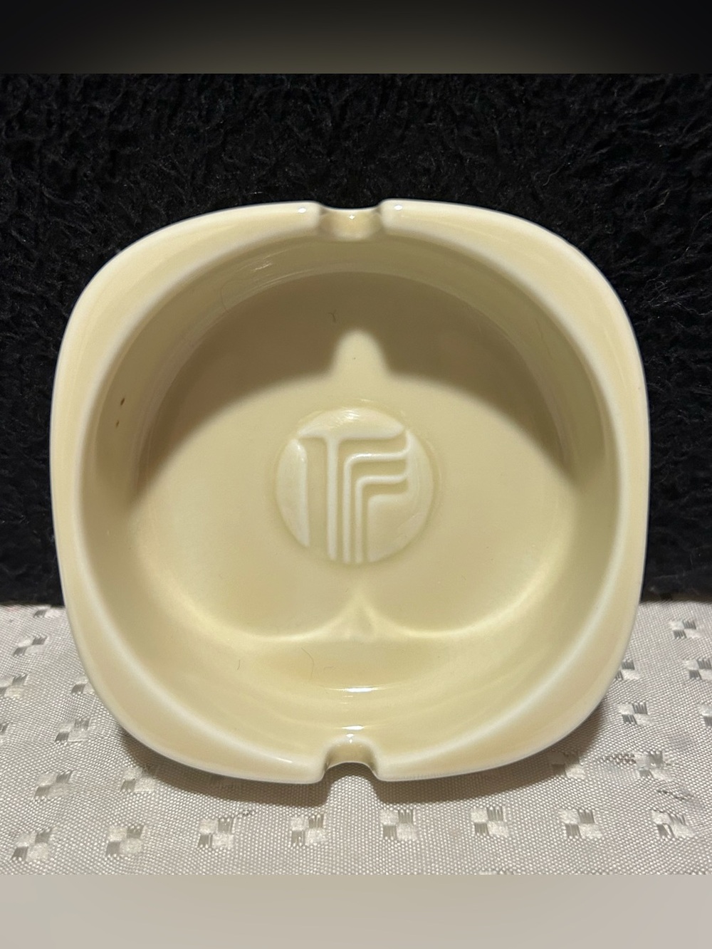 Vintage 1970s-1980s Retro Beige Small Ceramic Ashtray